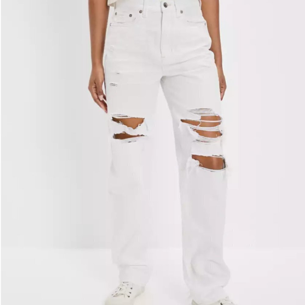 American Eagle Outfitters | Stretch Ripped Hi-Rise White Jeans | Great Condition